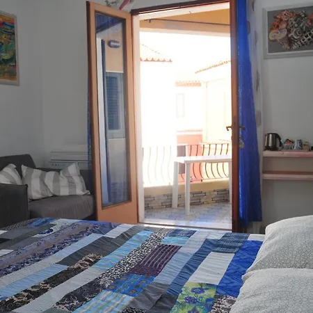 Il Giardino Di Tatiana Rooms & Breakfast La Maddalena  Exterior photo