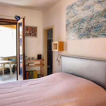 Il Giardino Di Tatiana Rooms & Breakfast La Maddalena  Exterior photo